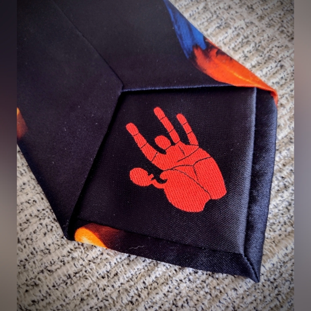 Perfect Condition J. Garcia Collector's Edition Halloween Tie "Alligator Works" - Picture 6 of 7